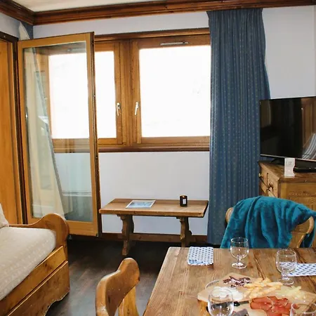 Hotel apartamentowy Alpina By Valdiski